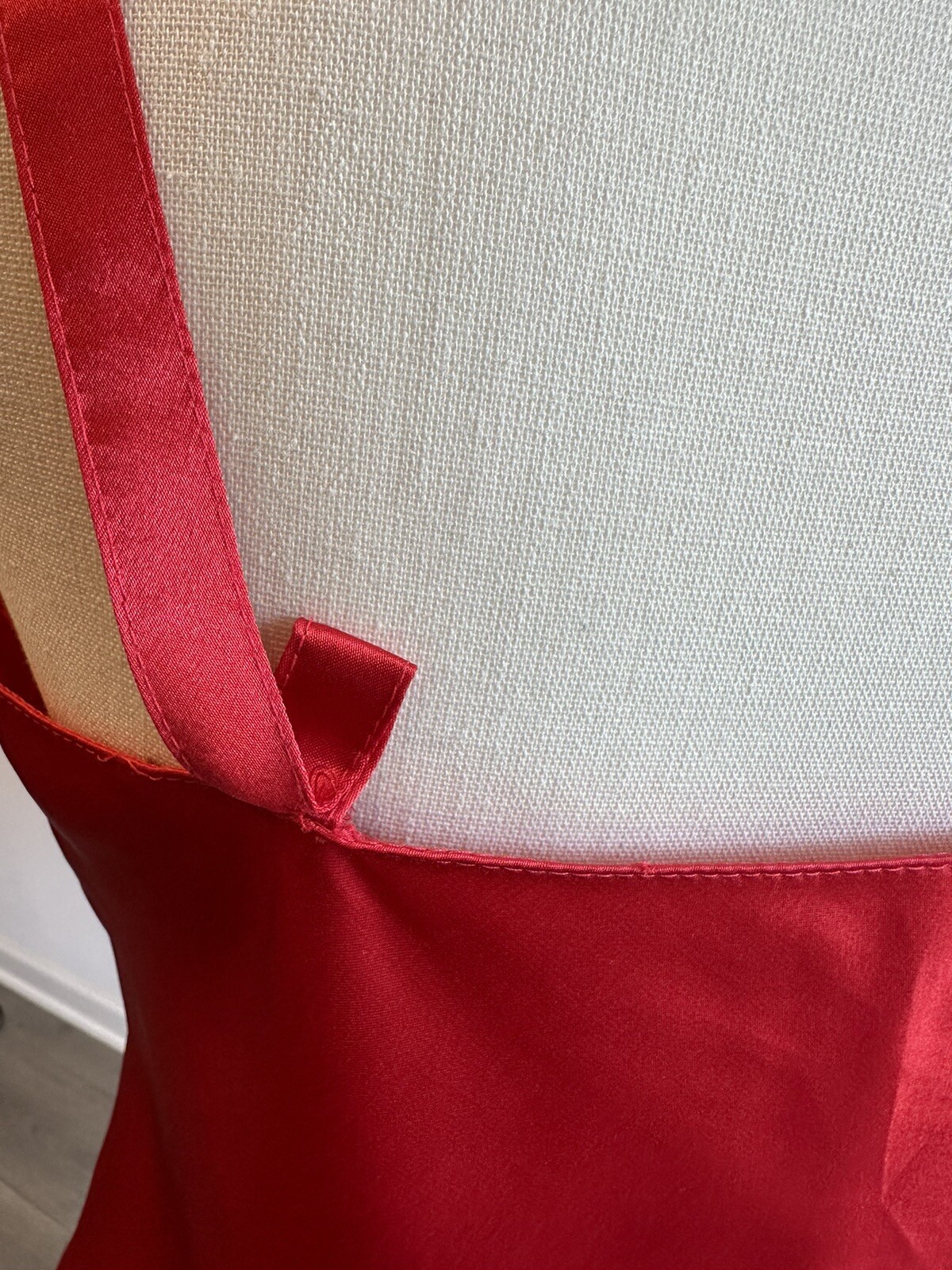 VTG 80’s RED CAMISOLE SLIP Tank Top Mob Wife Tomato Girl Quiet Luxury SZ 34