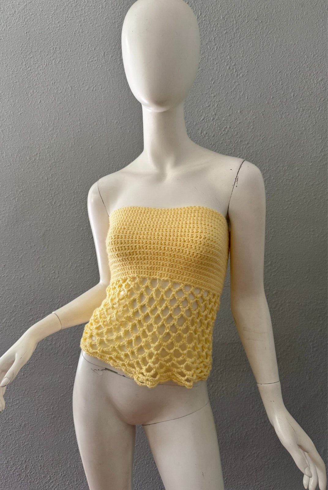 Vintage 70s Yellow Strapless HAND KNIT Hippie Tube Top Blouse XS/S