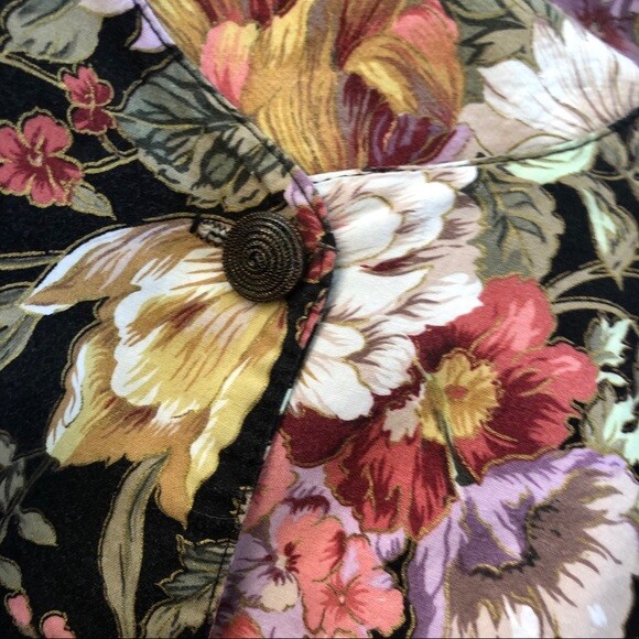 Vintage floral print bouquet button front top women’s size medium