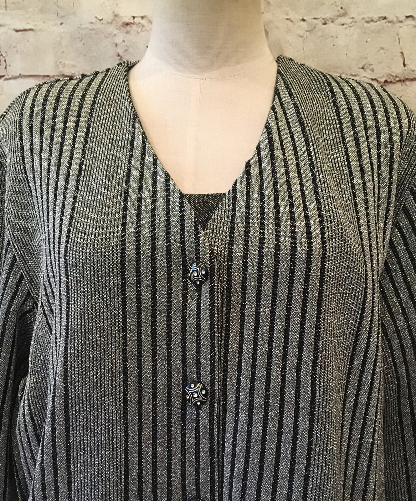 Vintage Ruth Norman Womens Silver Metallic Dressy Jacket & Camisole Set – Size L