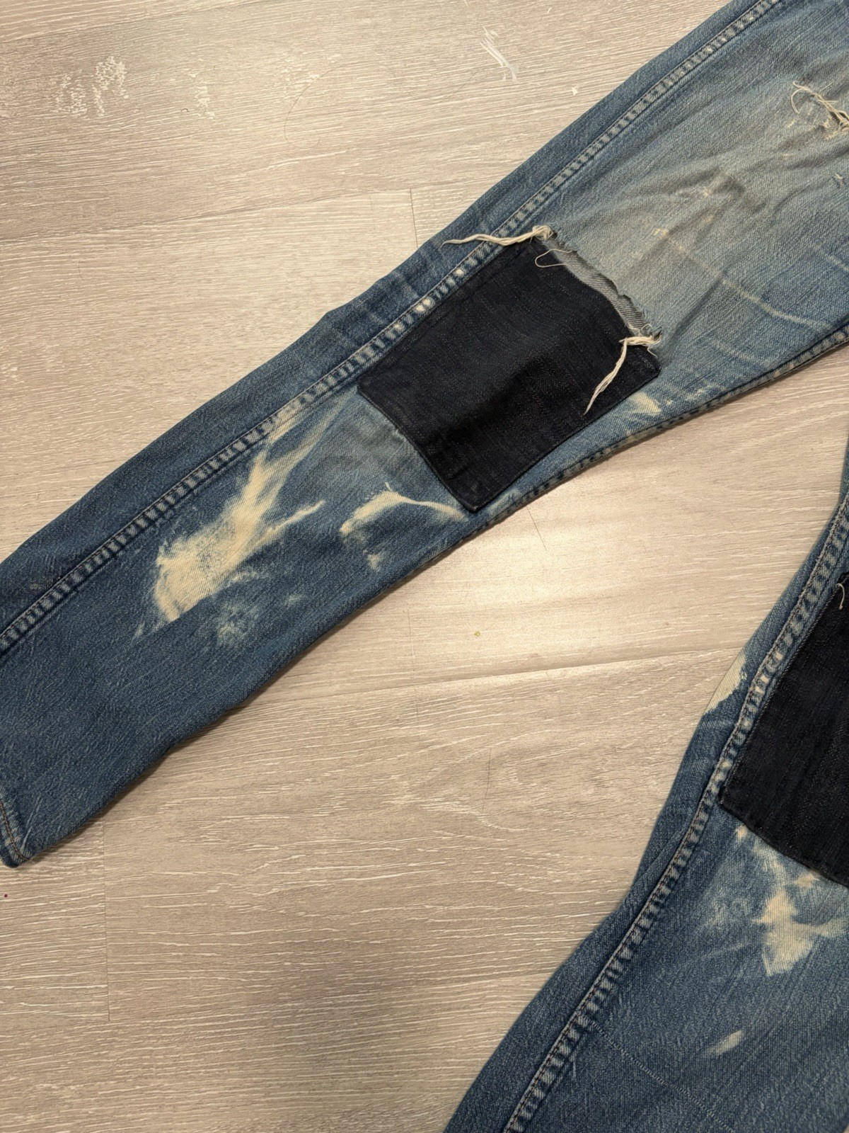 Vintage 1960s Women’s Wrangler Jeans 26 27 28 High Waist Blue Denim 50s 60s