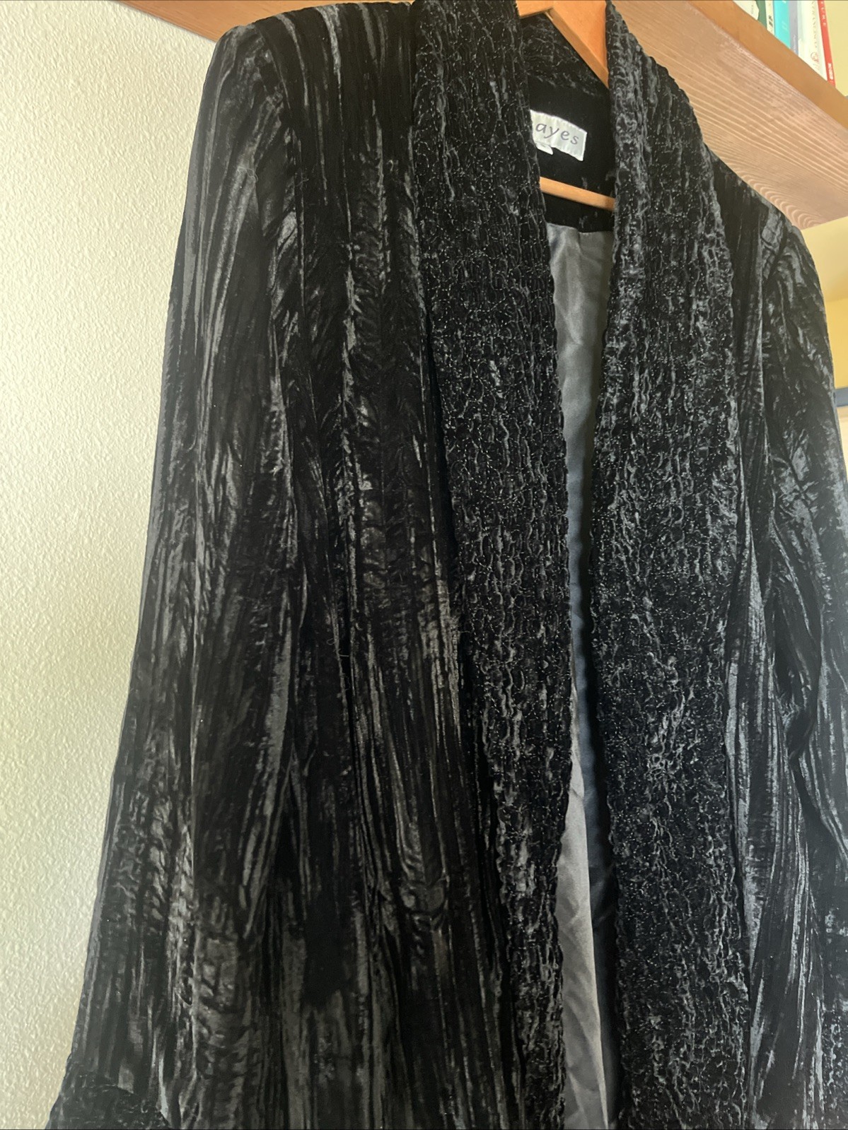 Chaye’s Crushed velvet Vintage Coat Swing Bottom, S, Excellent Condition