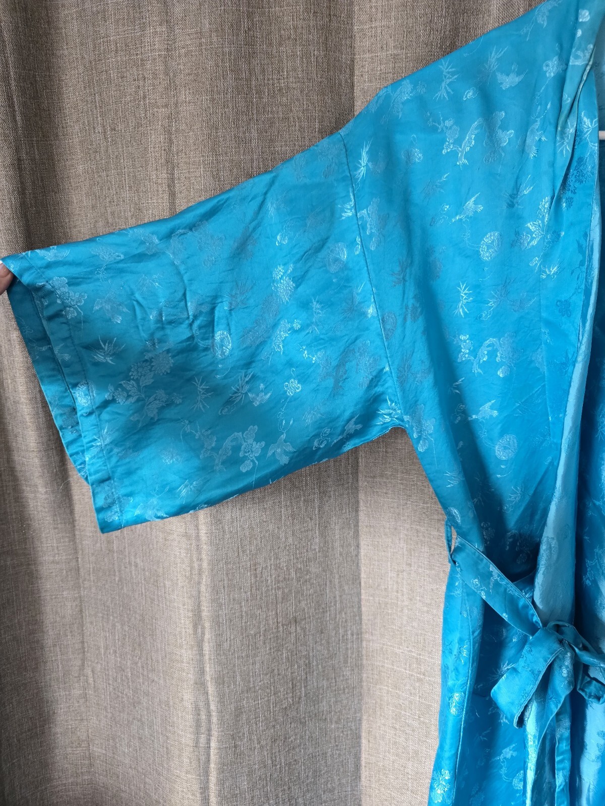 MEDAL Vintage 80s Blue Asian Inspired Satin Robe Size S Kimono Sleeves