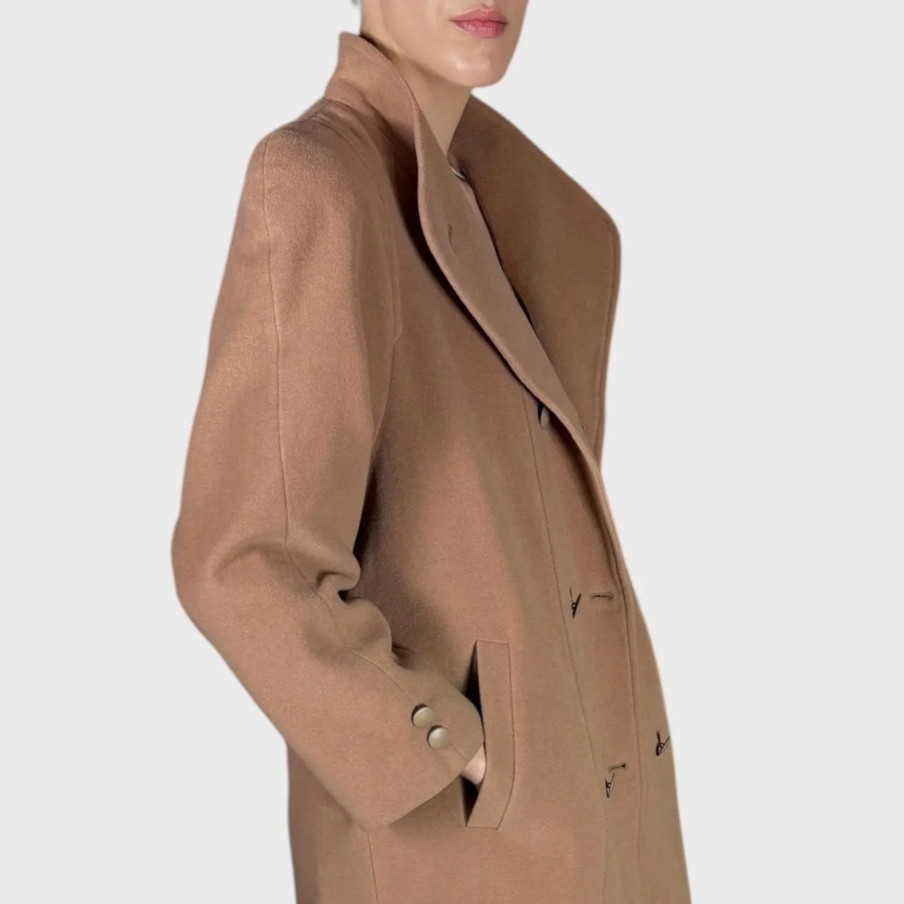 Vintage Cream Beige Wool Coat size US6/8; EU38/40