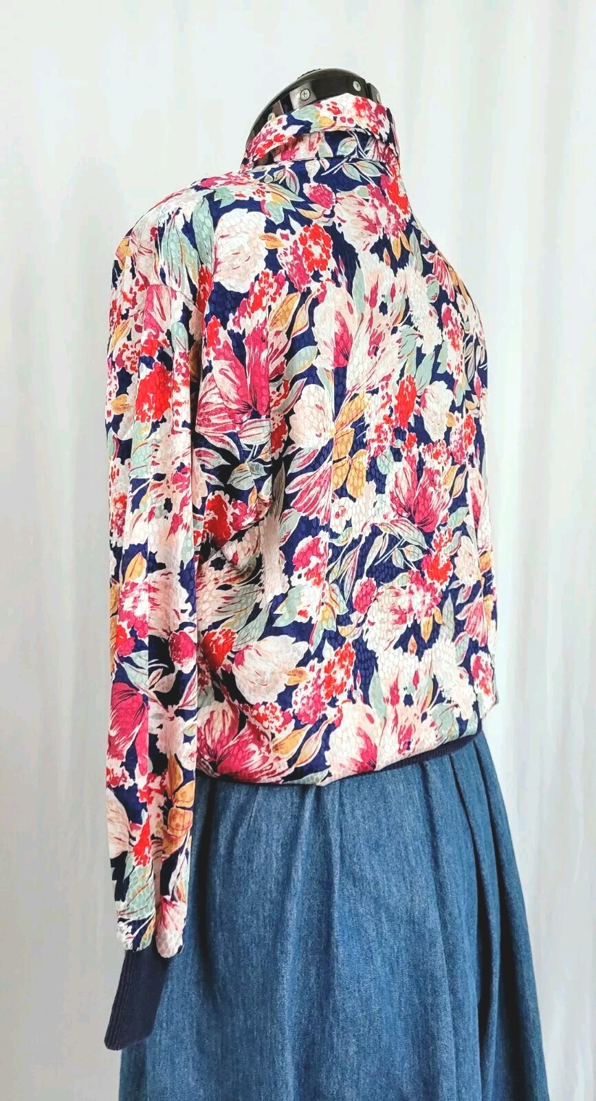 Vintage Jeri Marque Floral on Navy Blouse w Knit Cuffs & Waistband Sz M/L?