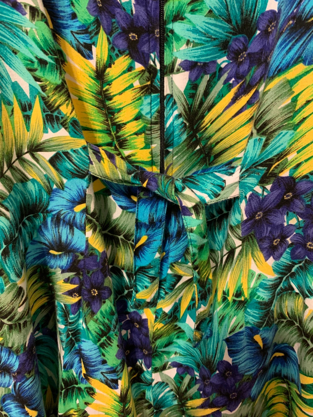 Impressions Workshop Sleeveless Tropical Leaf Dress – Women’s