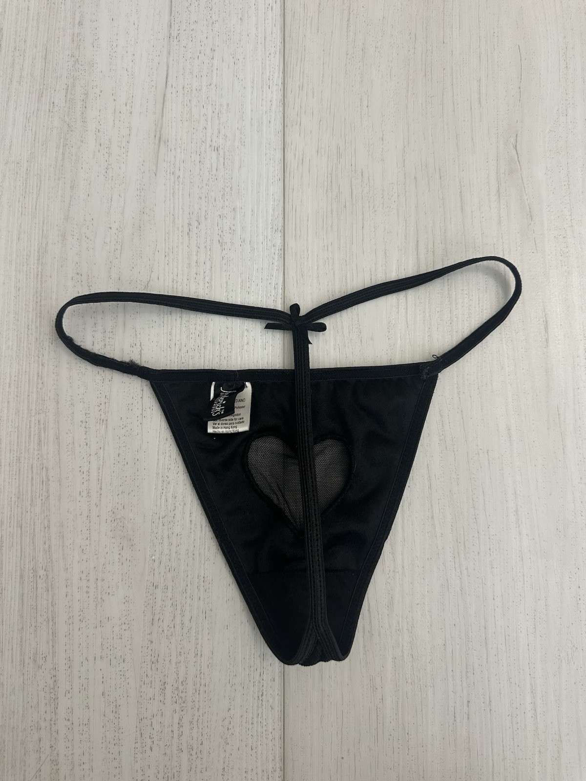 Vintage Frederick’s of Hollywood V-String Thong Sz M Black Bow on Back Heart