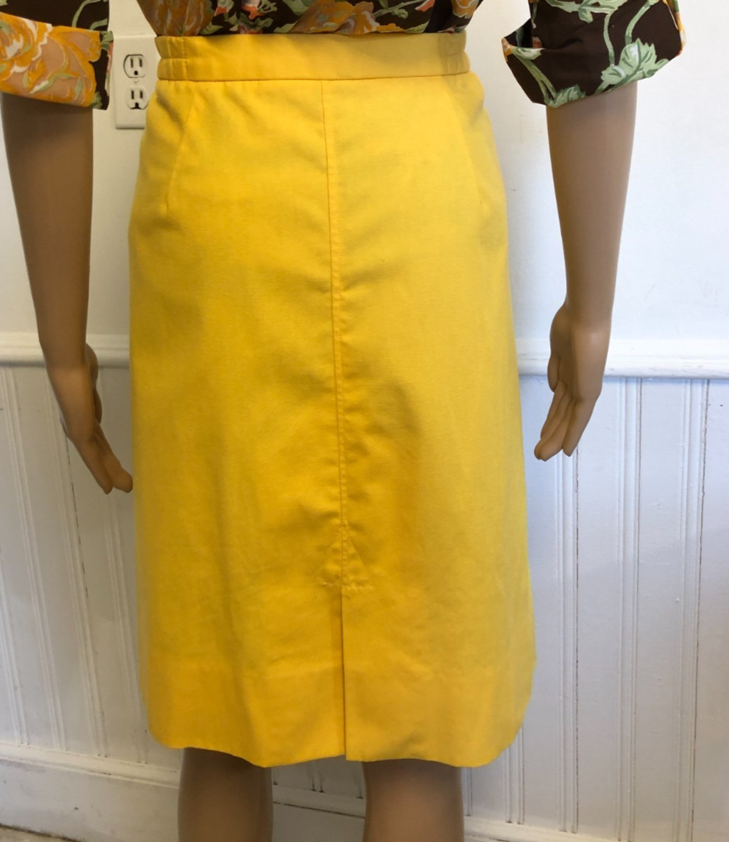 vtg 1970s Country Suburbans 2 pc Skirt Suit 12/14 Yellow Twill Kick Pleats USA