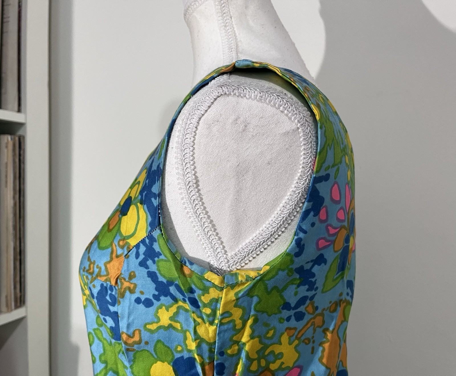 Vintage 70s Sears Floral Shift Dress Blue Mod Psychedelic Hippie Mini Women’s S