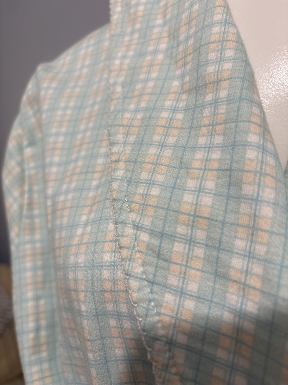 VTG Blue Tan Plaid Robe Collar Pockets Belt Eyelet Trim Miss Elaine Sz L