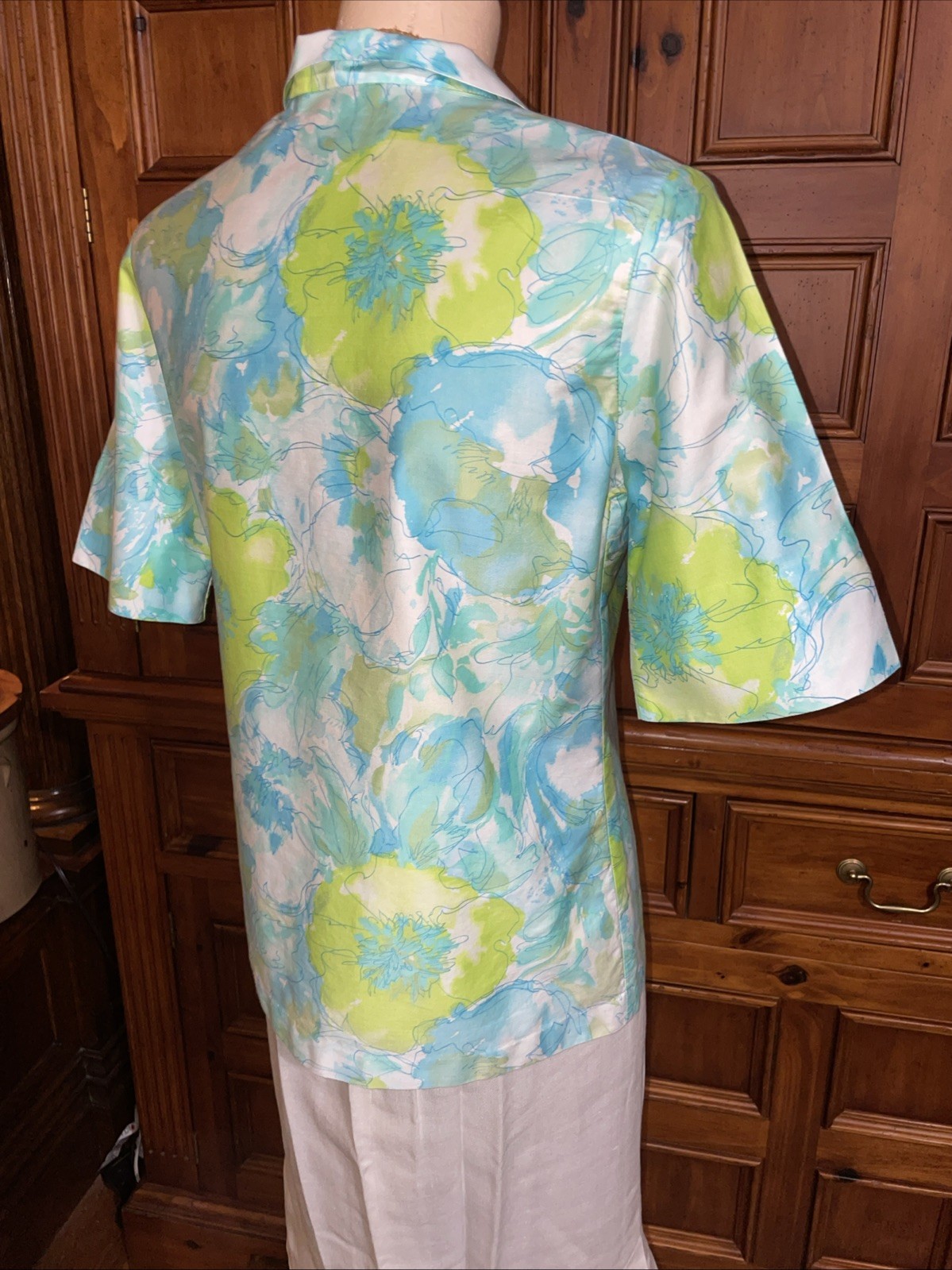Vintage 50’s Water Color Floral Design Polished Cotton Button Front Blouse S/M