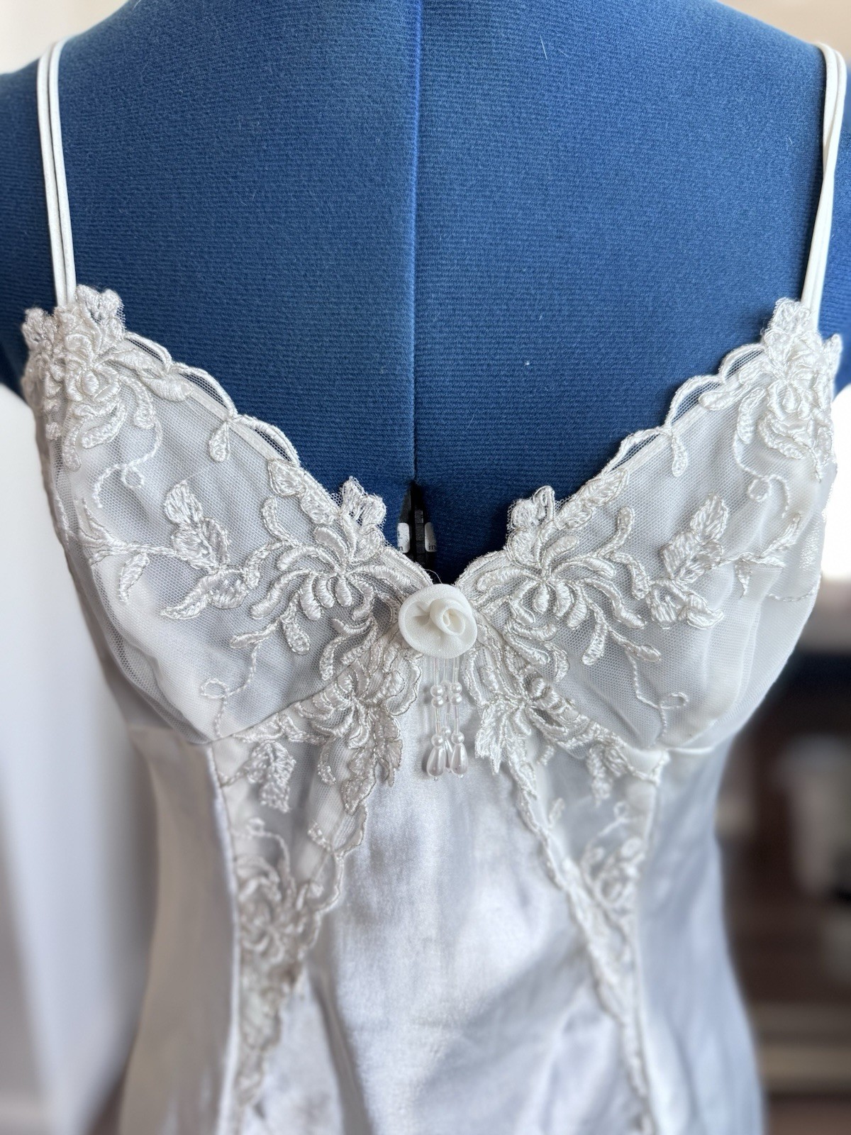 Vintage 90s LA Intimates Belle White Whimsy Fairy Lace Lingerie Slip Dress