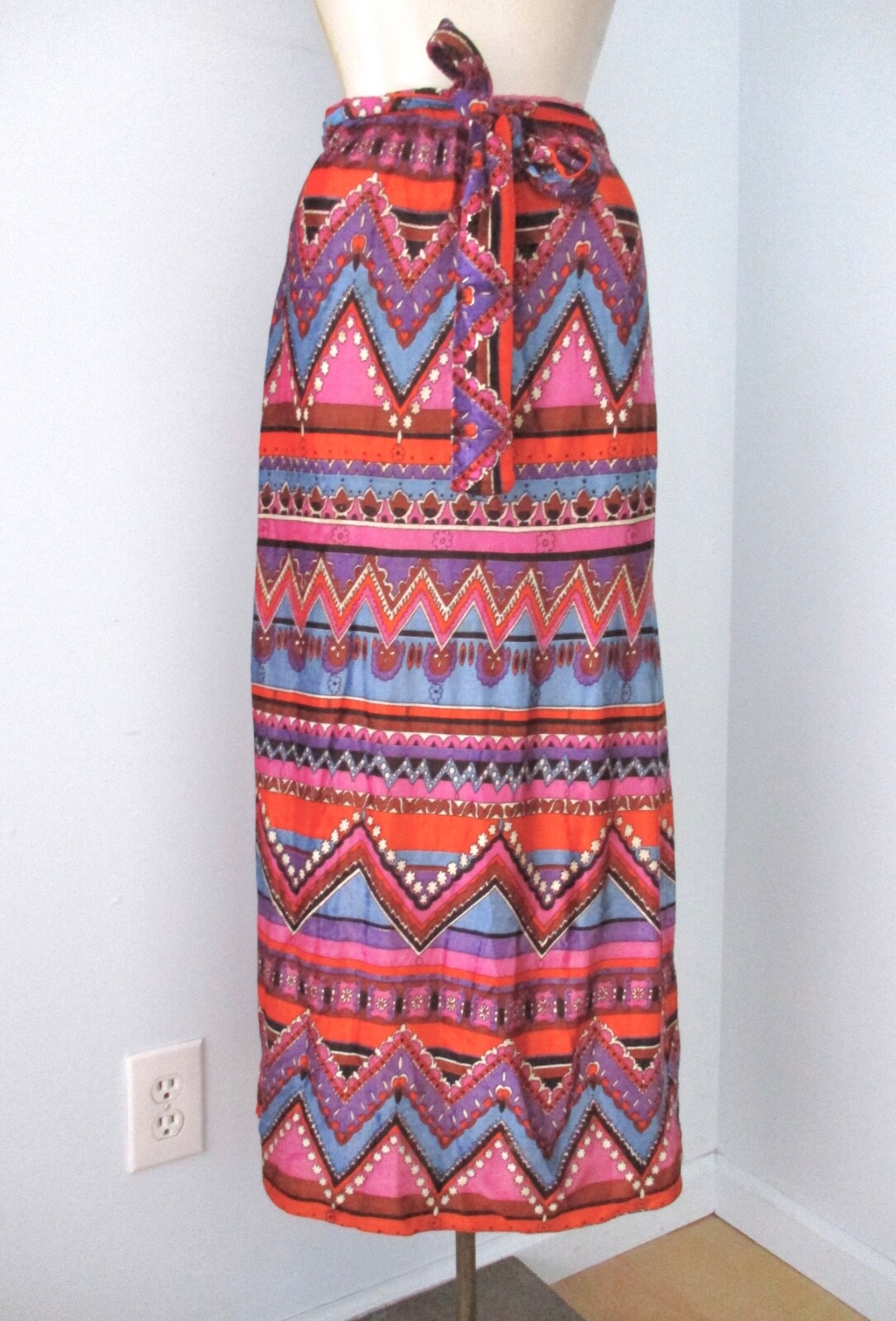 Vtg 70s silky velvet wild pink purple blue geometric maxi hostess skirt belt M
