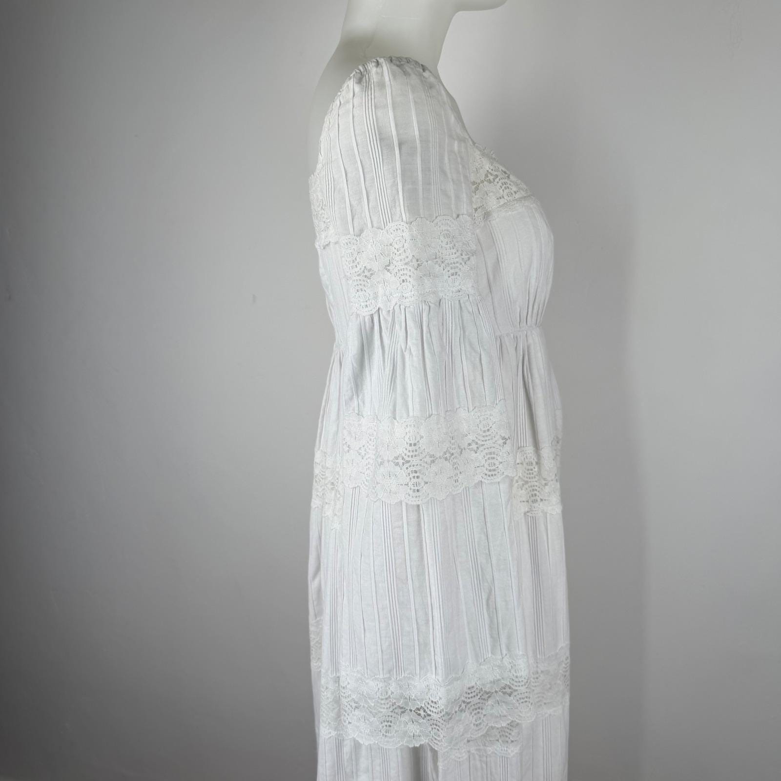 Vintage 70s White Maxi Dress Pleated Cotton Boho Wedding Cottagecore Size S