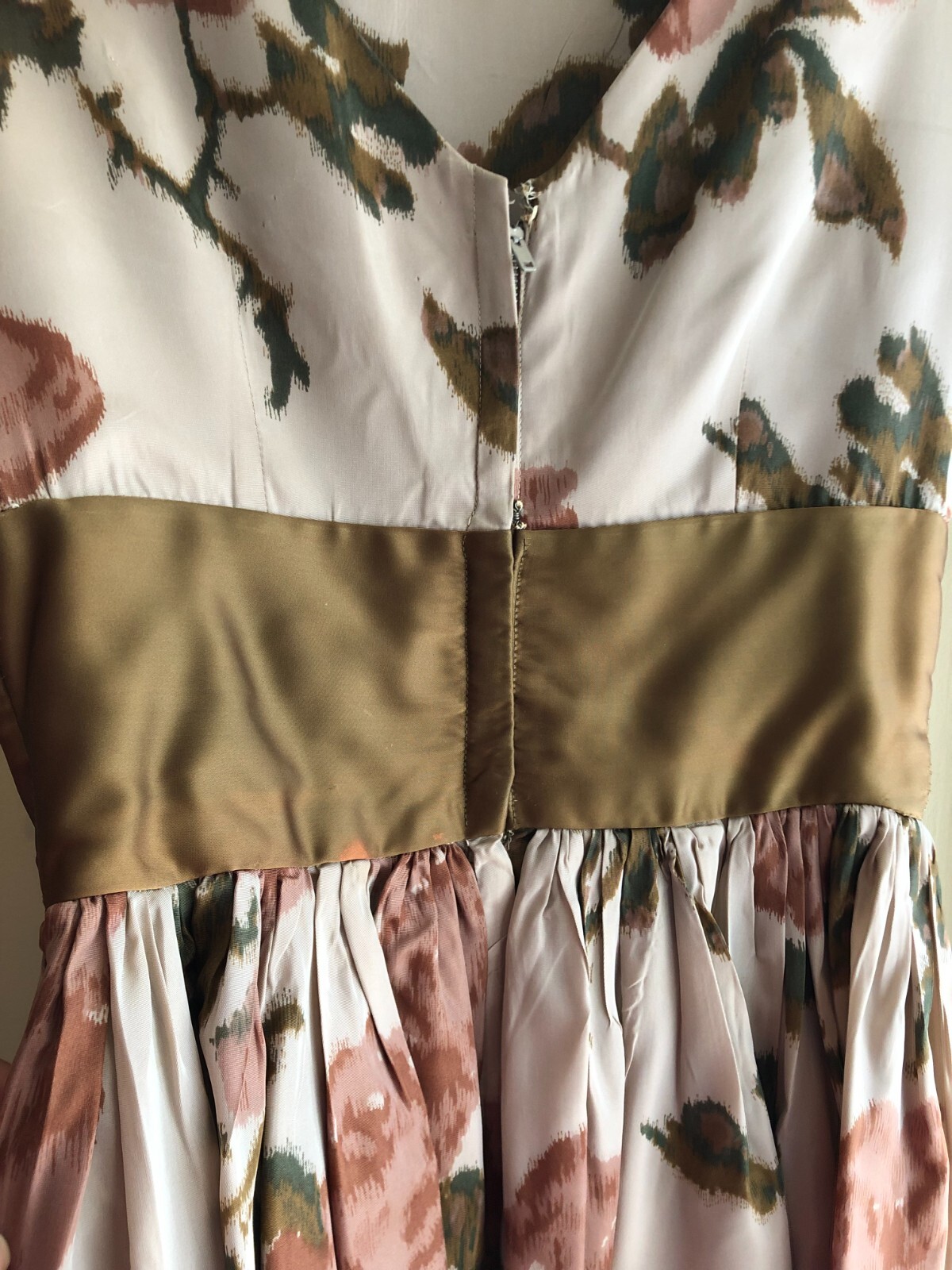 Vintage 1950s Floral Dress XS w Bow Soft Autumn Colors Olive Dusty Peach Blush
