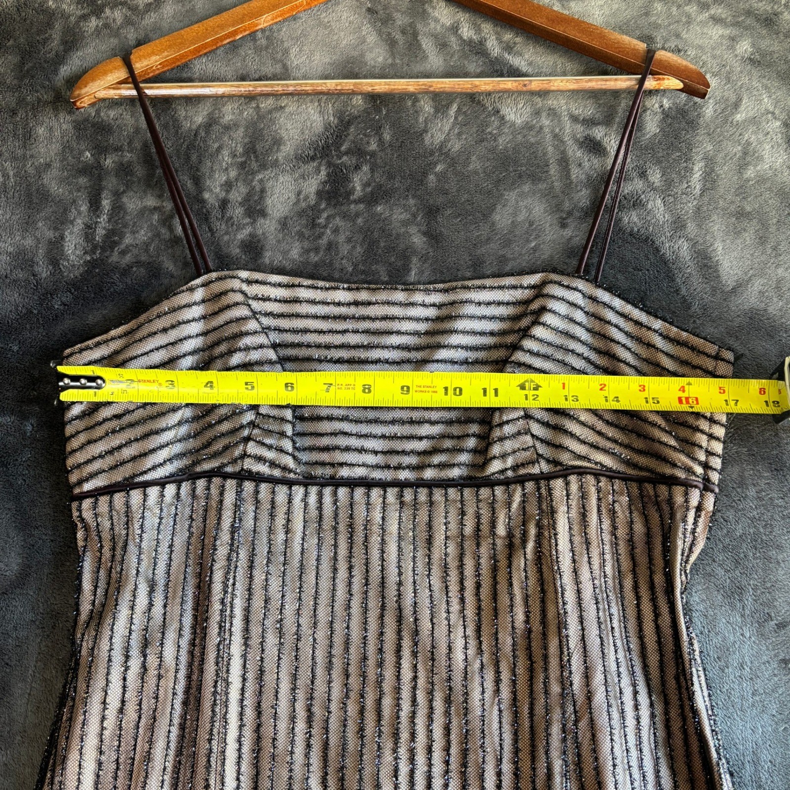 De-Laru by Sheila Yen Vintage Silver Metallic Striped Maxi Dress Size 13/14 4481