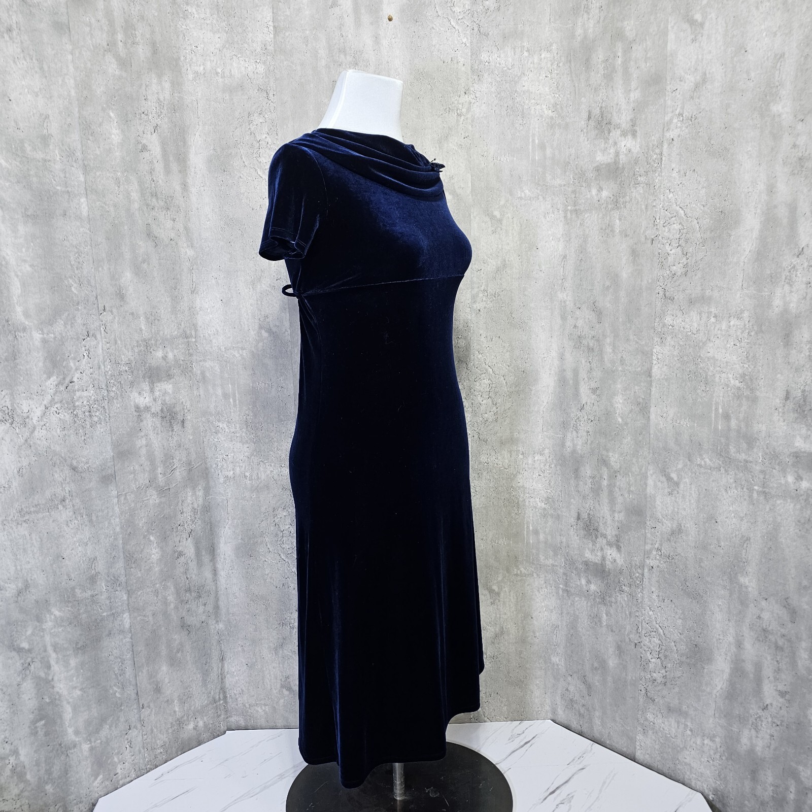 Vintage 90s Amy Byer California M/L Dark Blue Velvet Cowl Neck S/S Dress