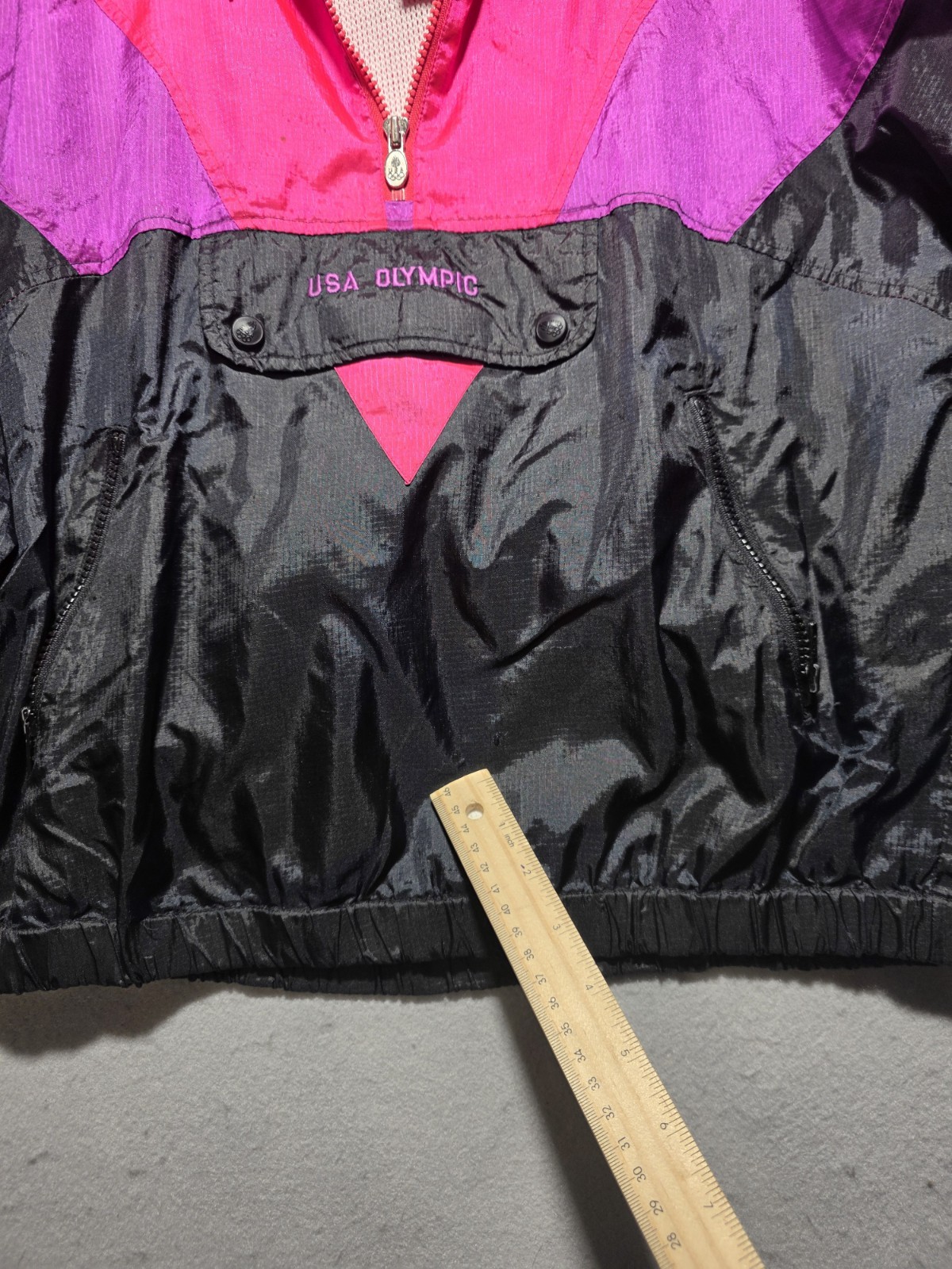 Vintage 90s USA Olympic Windbreaker Pullover Jacket Pink Black Size Small