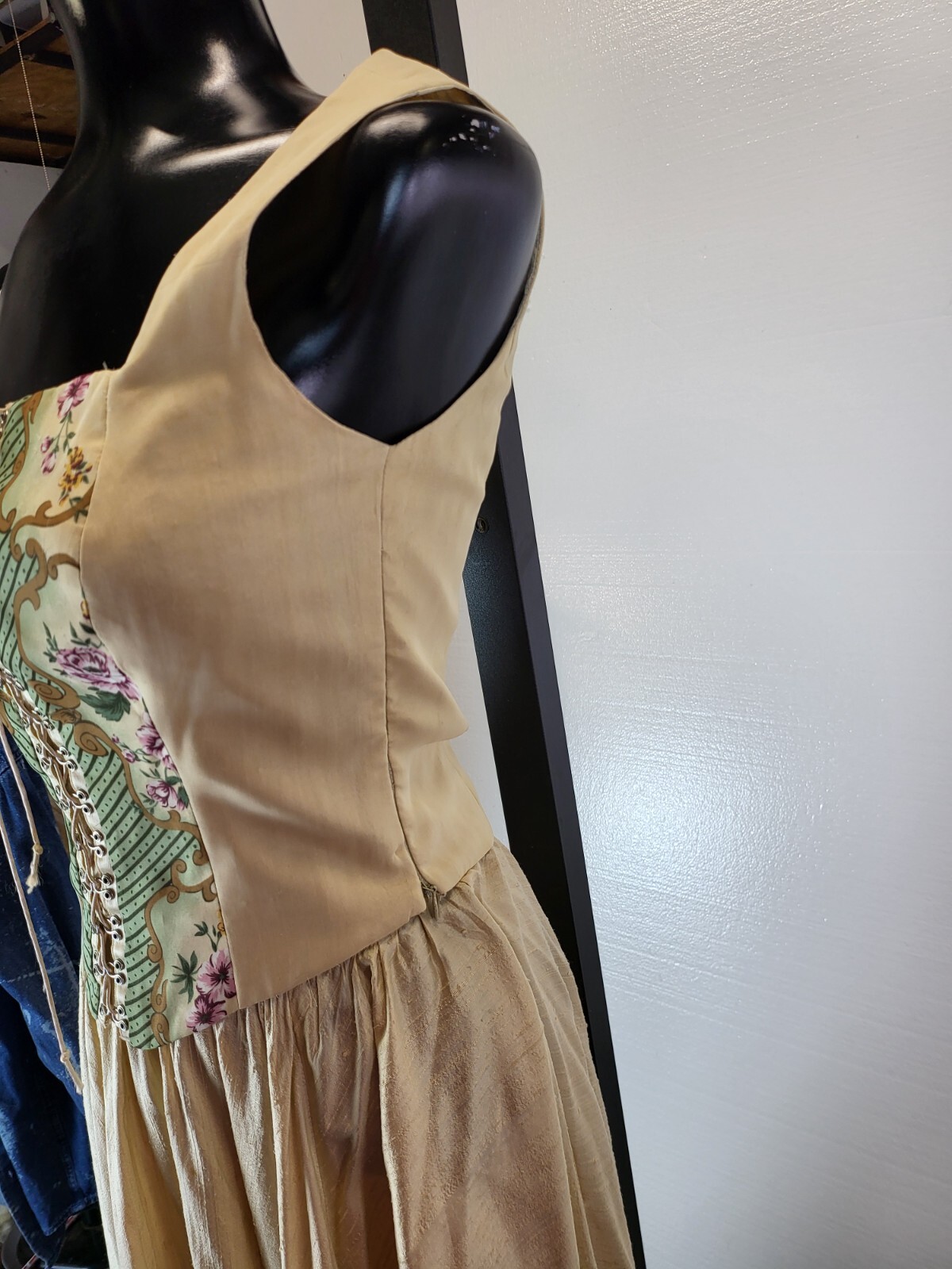 VTG Bonnie Strauss Corset Top and Silk Skirt floral Renaissance Theater Fairy