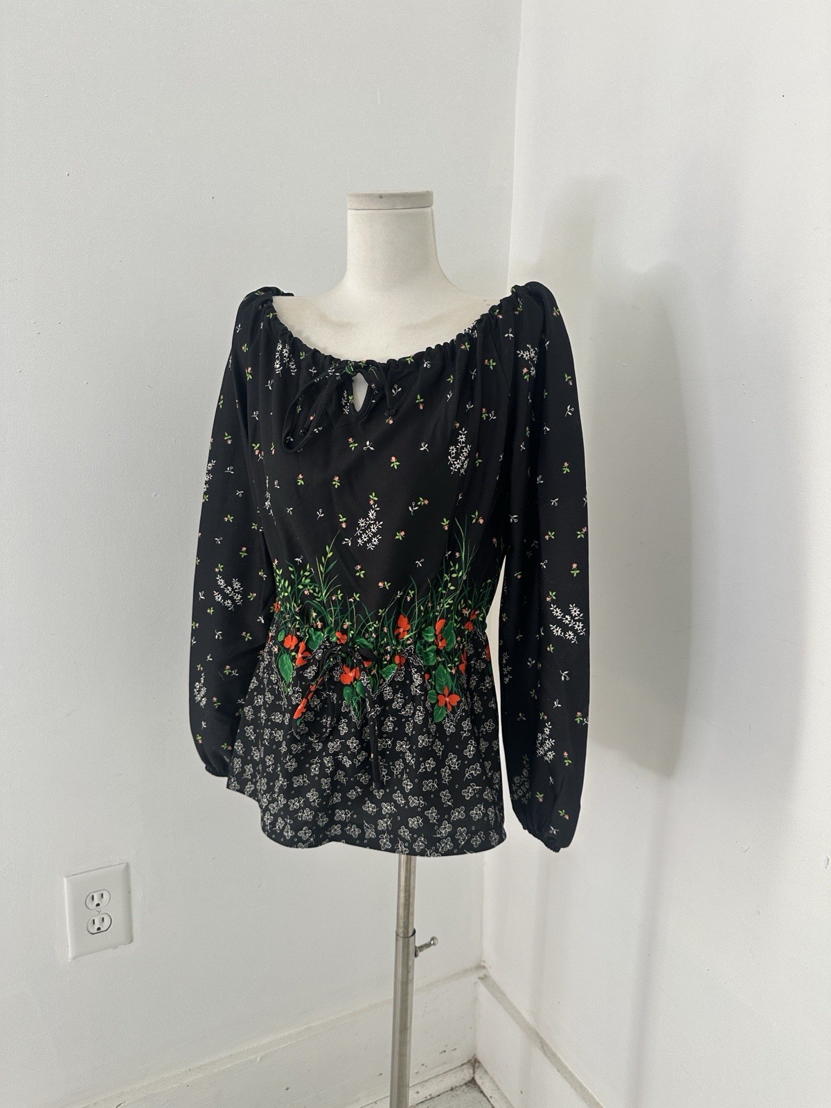 Vintage 70s Floral Boho Cinch Waist Peasant Blouse