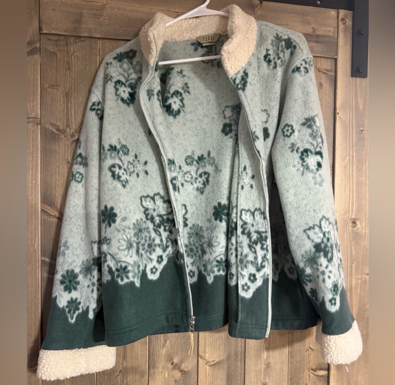 Vintage 90’s Teddi Green Floral Sherpa Jacket Women’s XL Floral