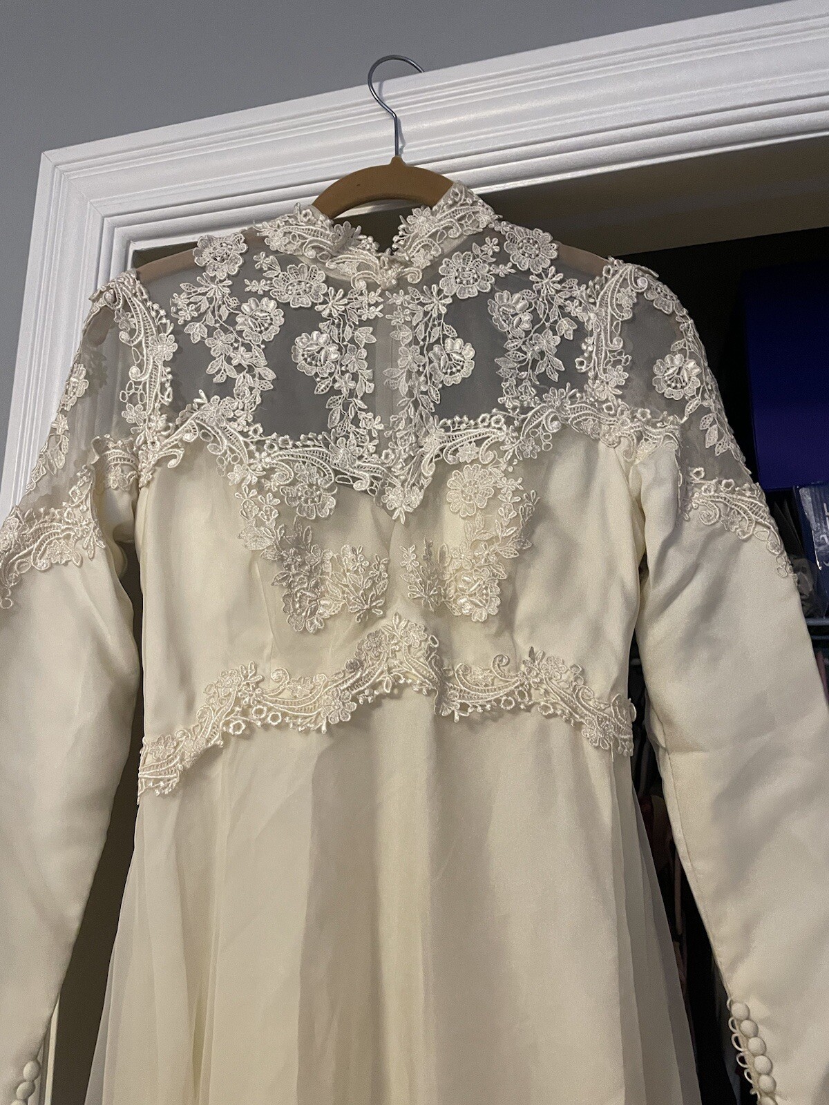 Vintage Wedding Dress