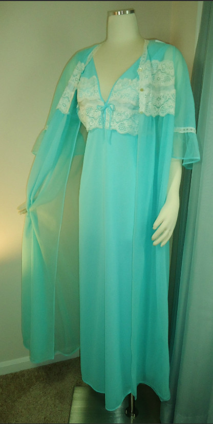 VTG TURQUOISE Peignoir Nylon NIGHTGOWN & ROBE SET Lace Trim Sz S/M