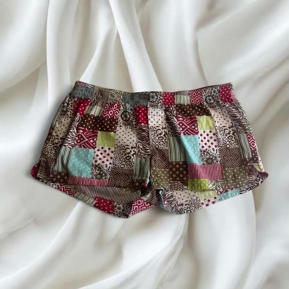 Blu Chic patchwork multi color mini shorts y2k vintage