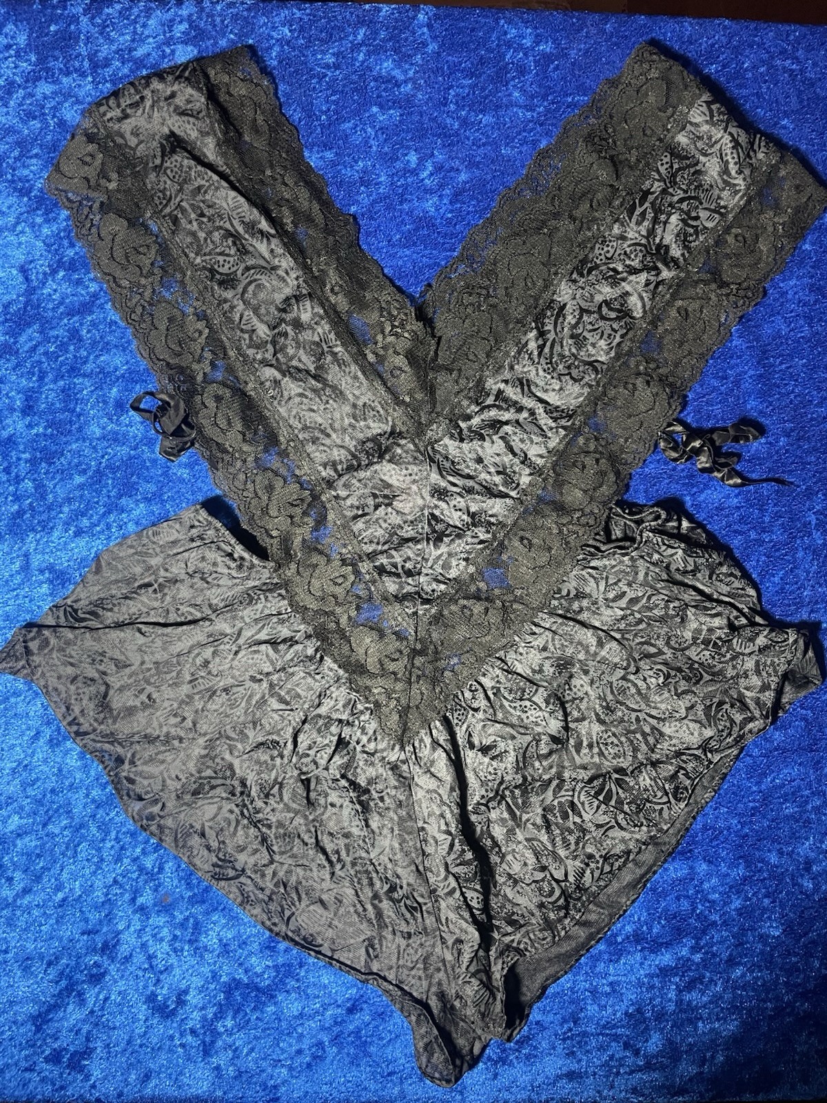 Vintage Avian Lingerie Shiny Black Nylon Bodysuit Teddy Size Large