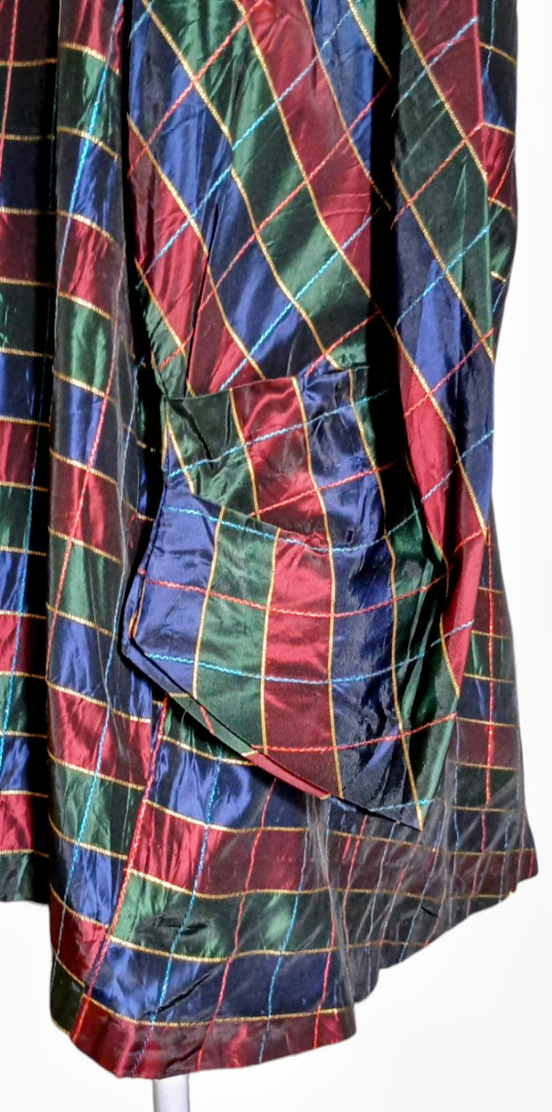 VTG 50s Taffetta Swing Coat In Jewel Tones w/ Lovely Pointy Collar by Kamor Sz S