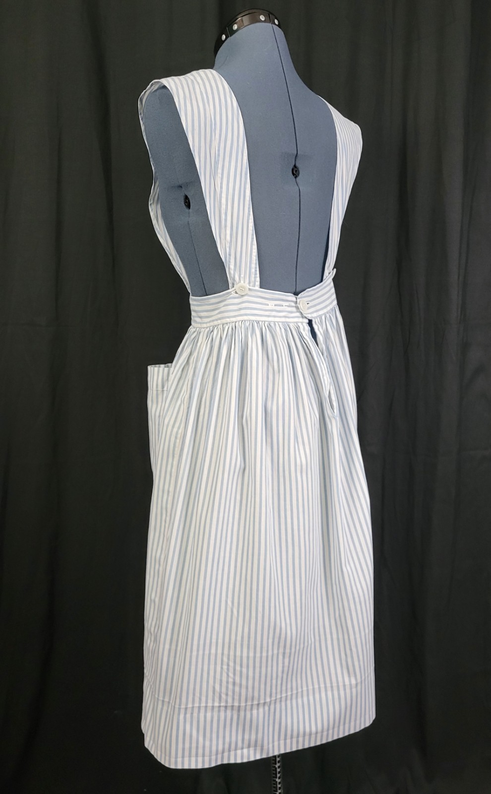 Vintage Blue & White Striped Apron w Bib & Patch Pockets Handmade?