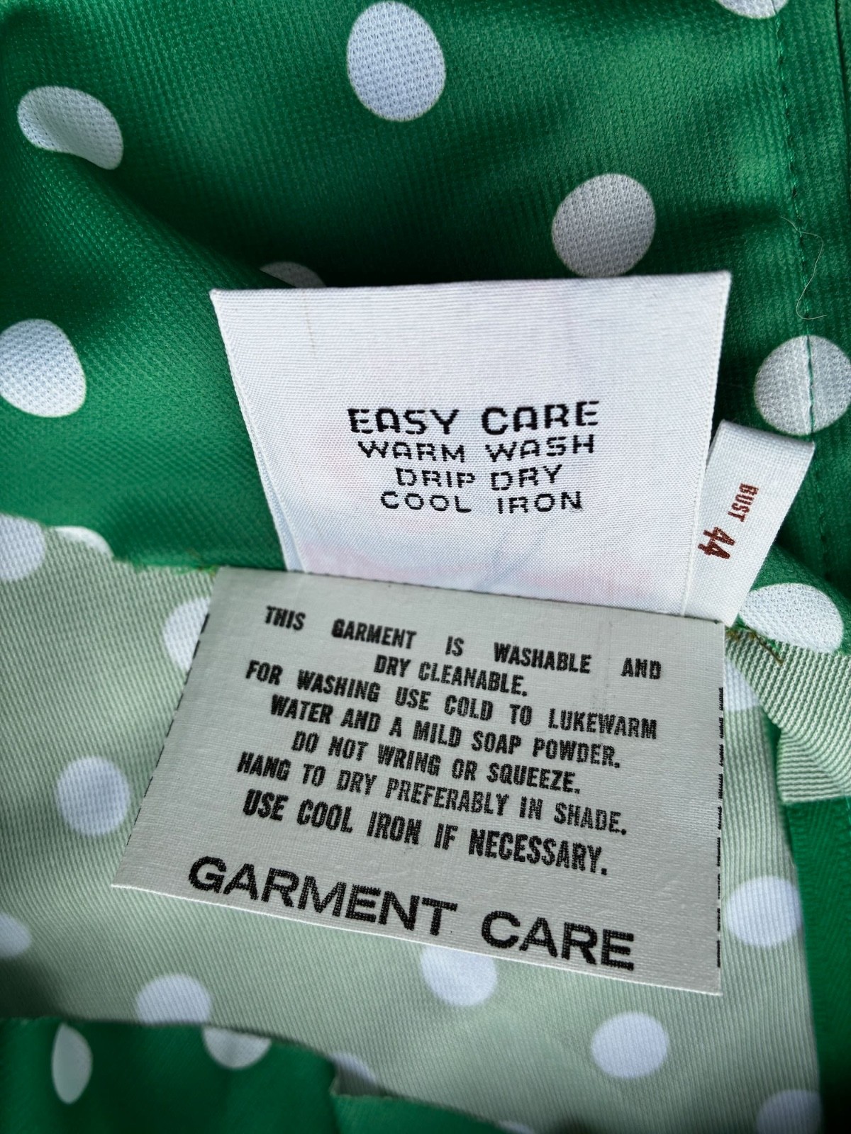 Vintage 70s Unworn size XL Midi Dress Green Spots Fit & Flare 'Osti’ tags