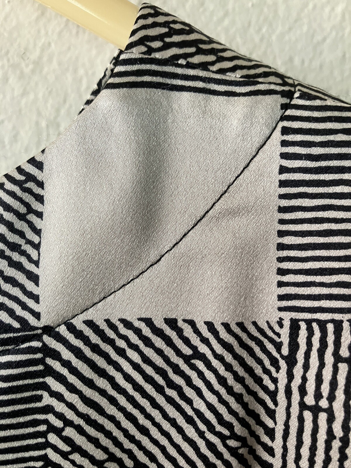 Vintage 80s Kasper Black & White Geometric Print Shift Dress Button Detail Large