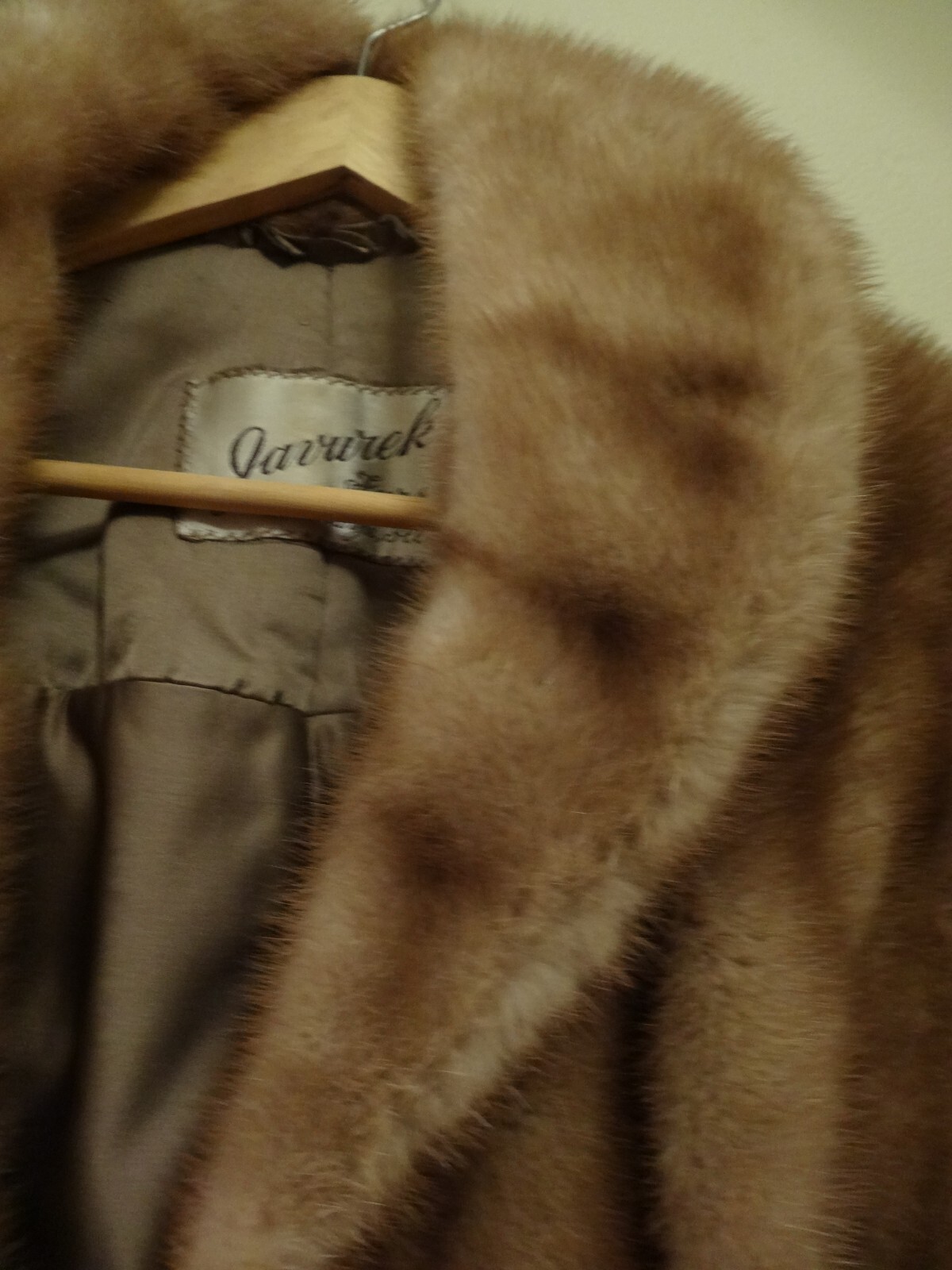 Genuine Light Brown Mink Fur Stole Cape