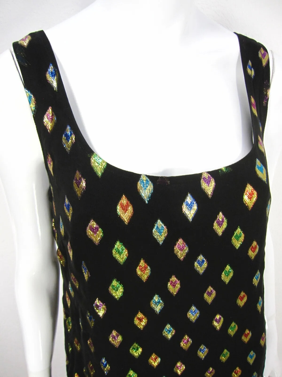 DKNY Women’s colorful Diamond Embroidered Dress Size L Large Black Ruffled Hem