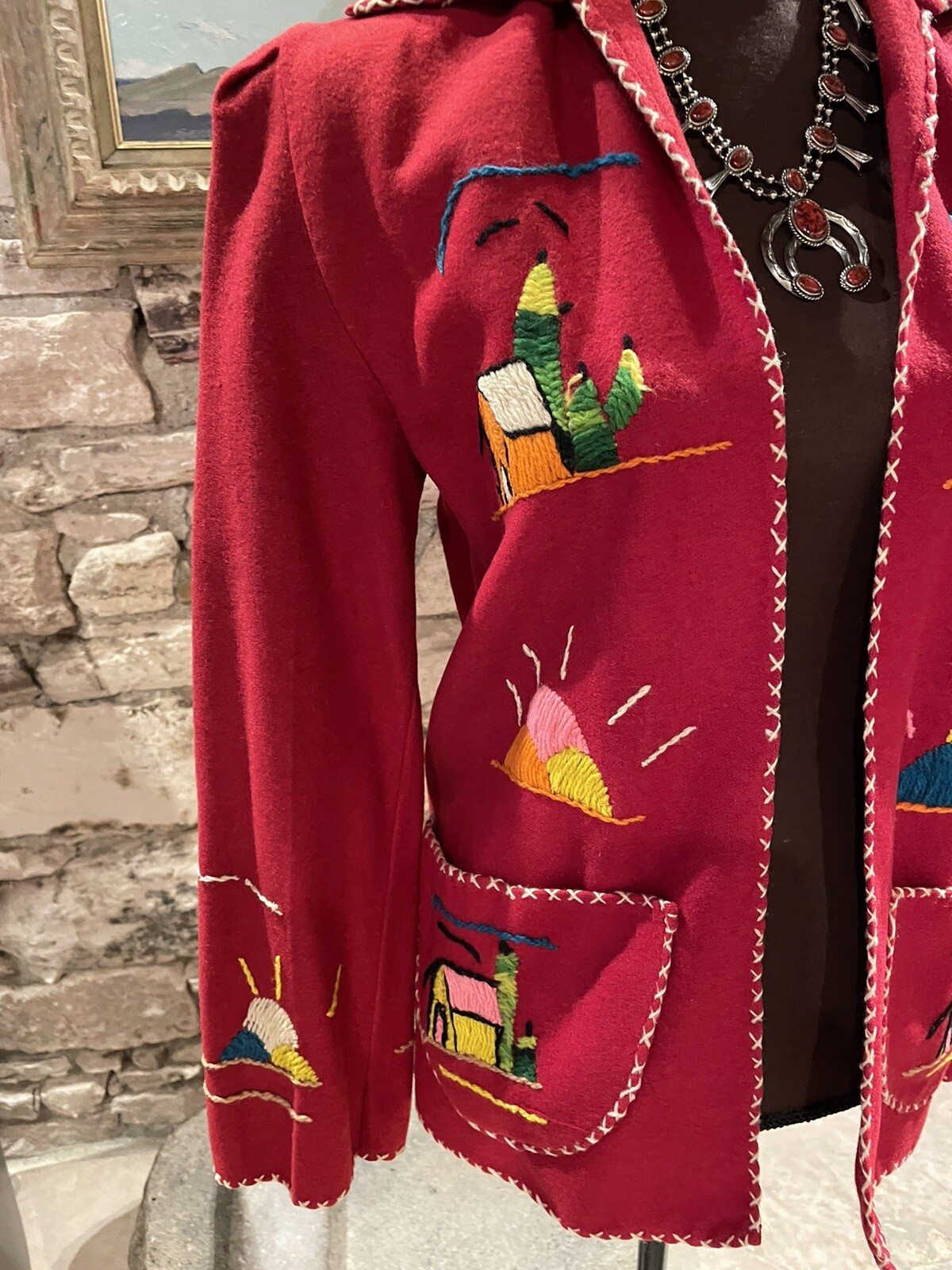 Lovely Vintage Red Embroidered Wool Felt Mexican Jacket Size S