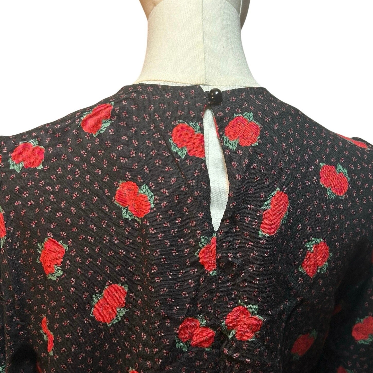 VTG Ms Interpret Black Red Rose Polka Dot Rayon Blouse 12 Whimsygoth Grunge Goth