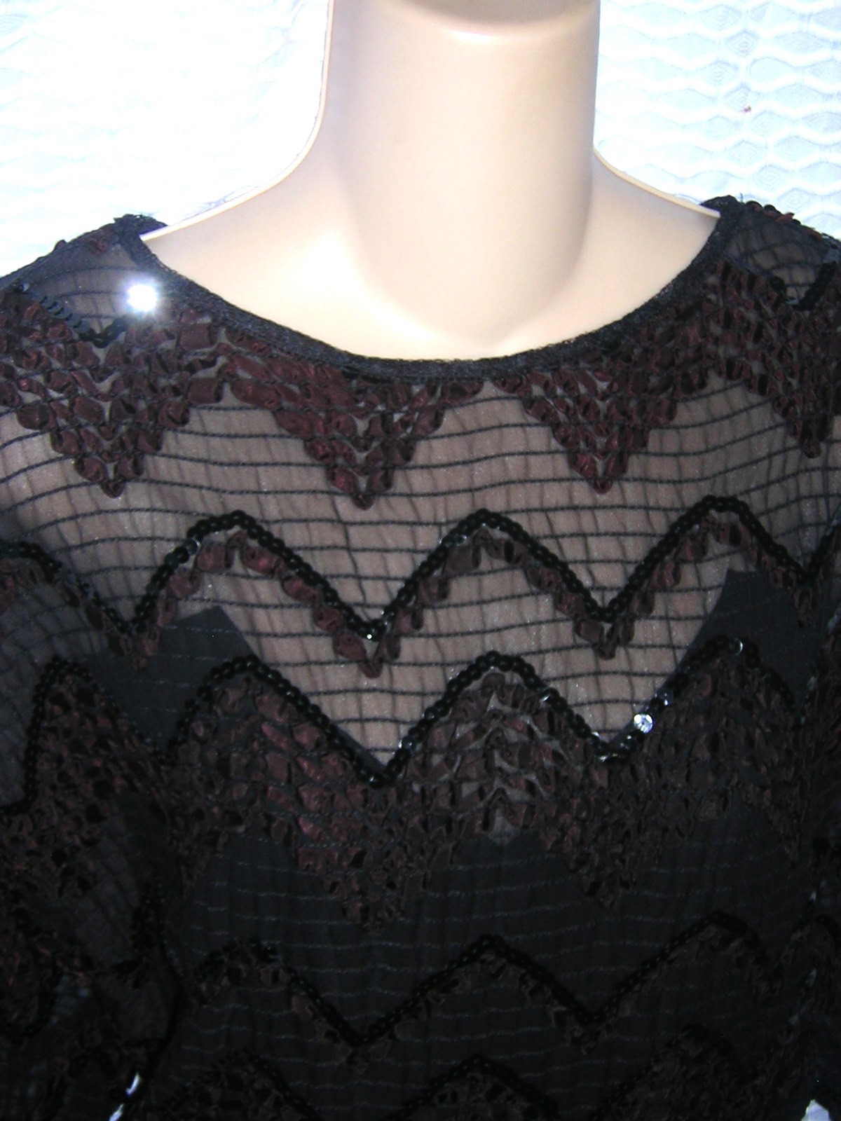 GORGEOUS Vintage 50’s Black SHEER Chevron SEQUINED & Ribbon Embroidered TOP L