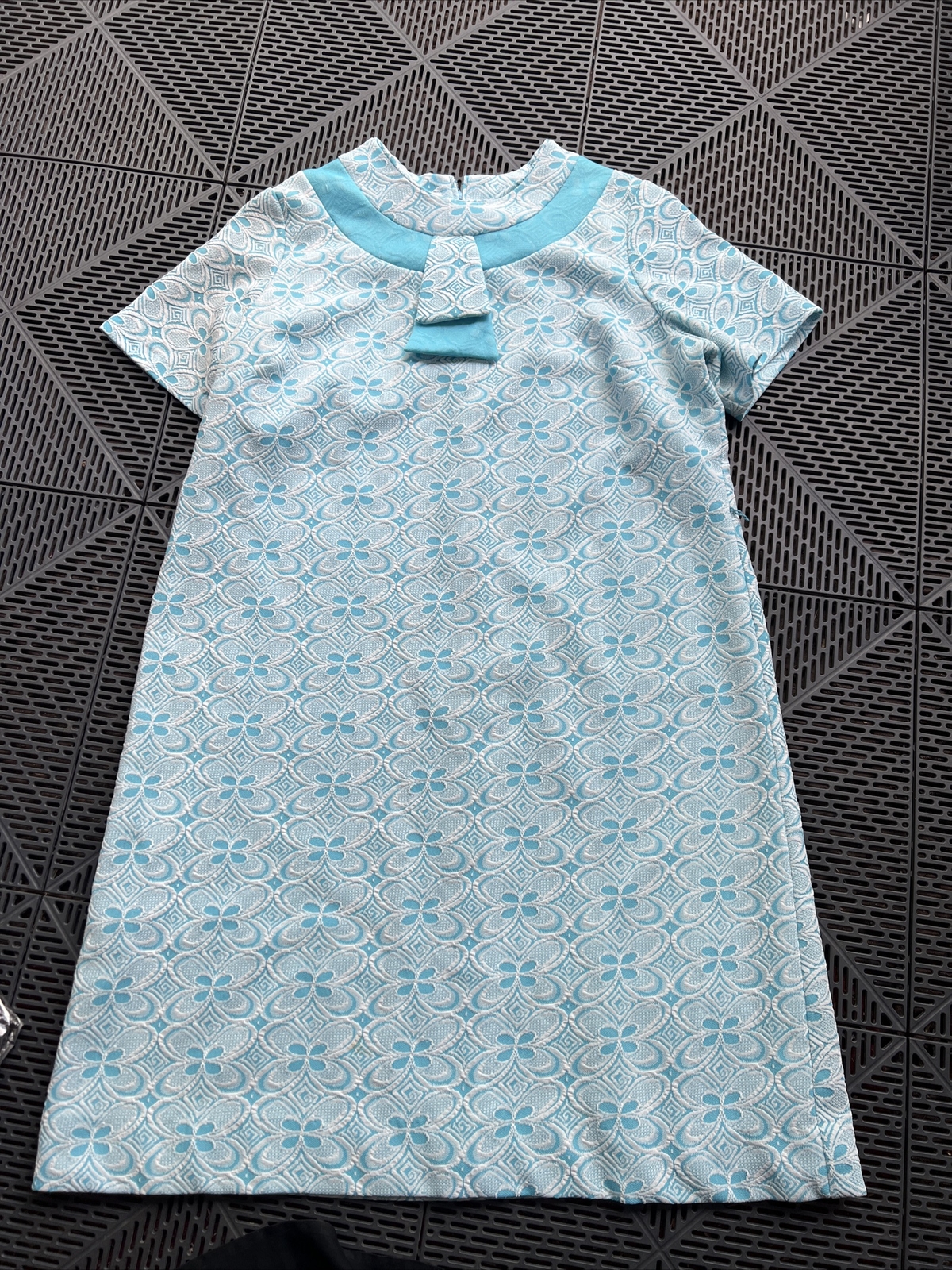 Vtg 60s 70s Mod Blue Textured Floral Poly Knit Shift Dress Front Zip xlarge