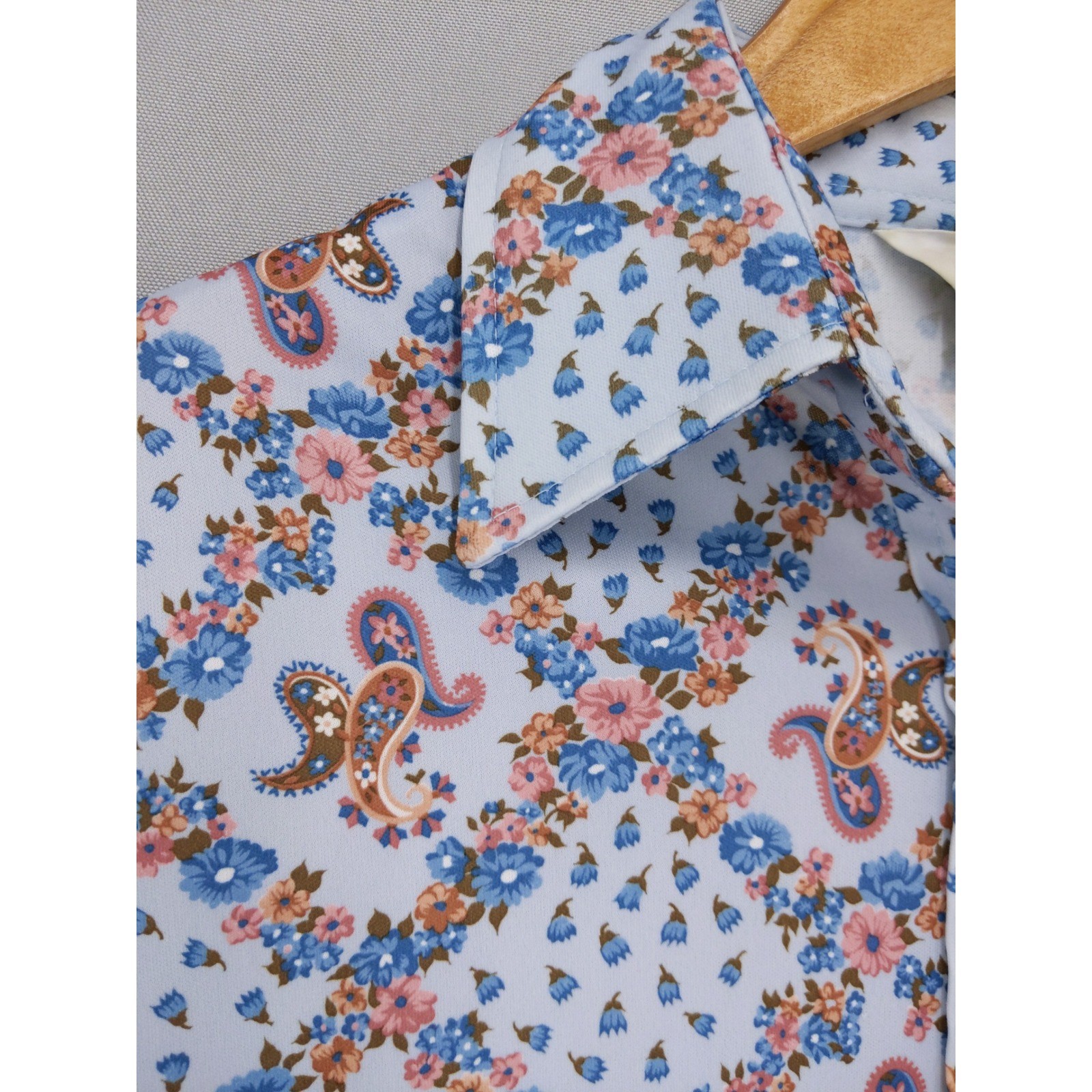 Vintage 70s Sears The Shirt Button Up Women 16 Blue Floral Paisley Short Sleeve