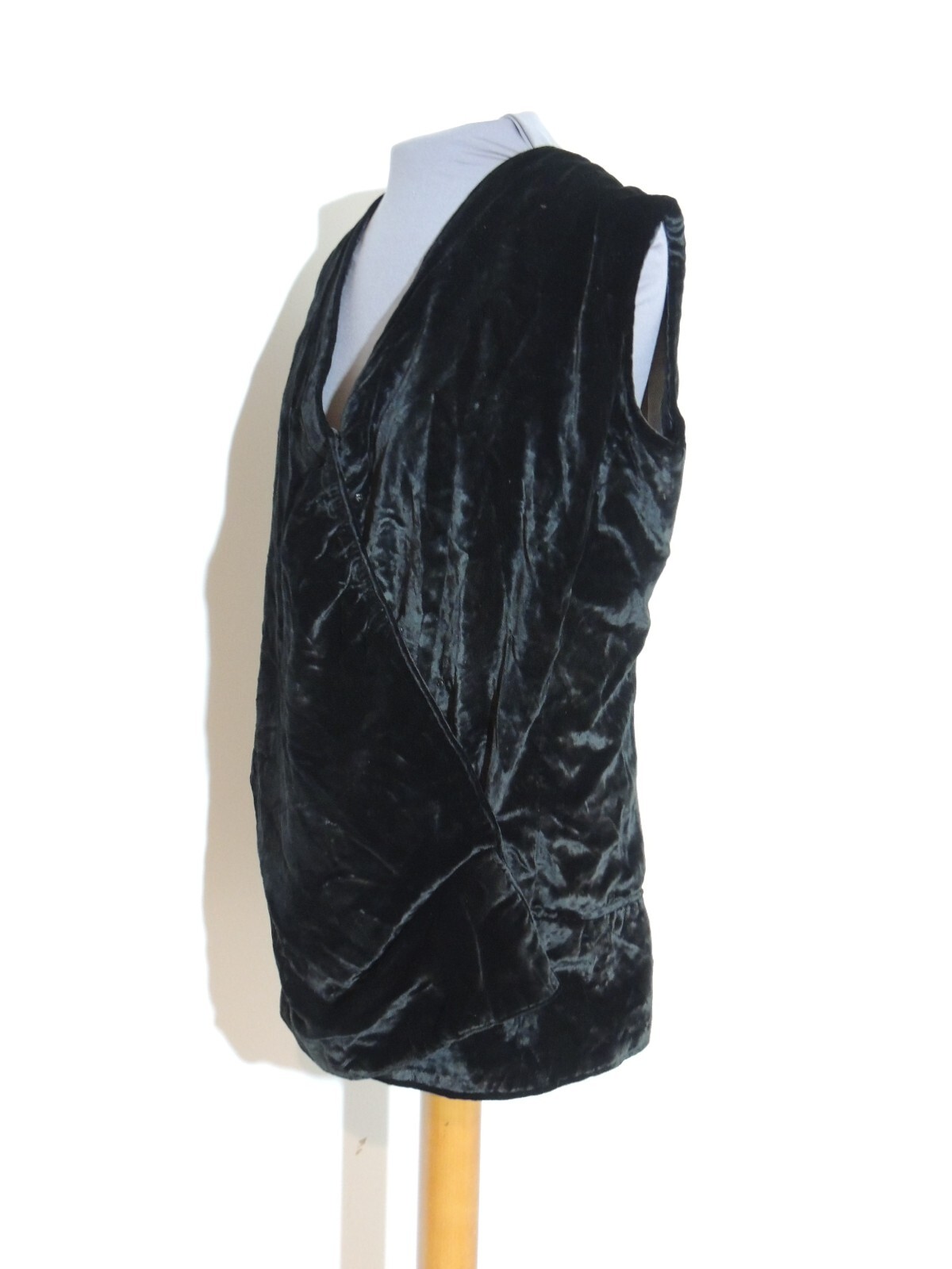 1920’s Black Silk Velvet Shirred Blouse LG – XL B-44/45