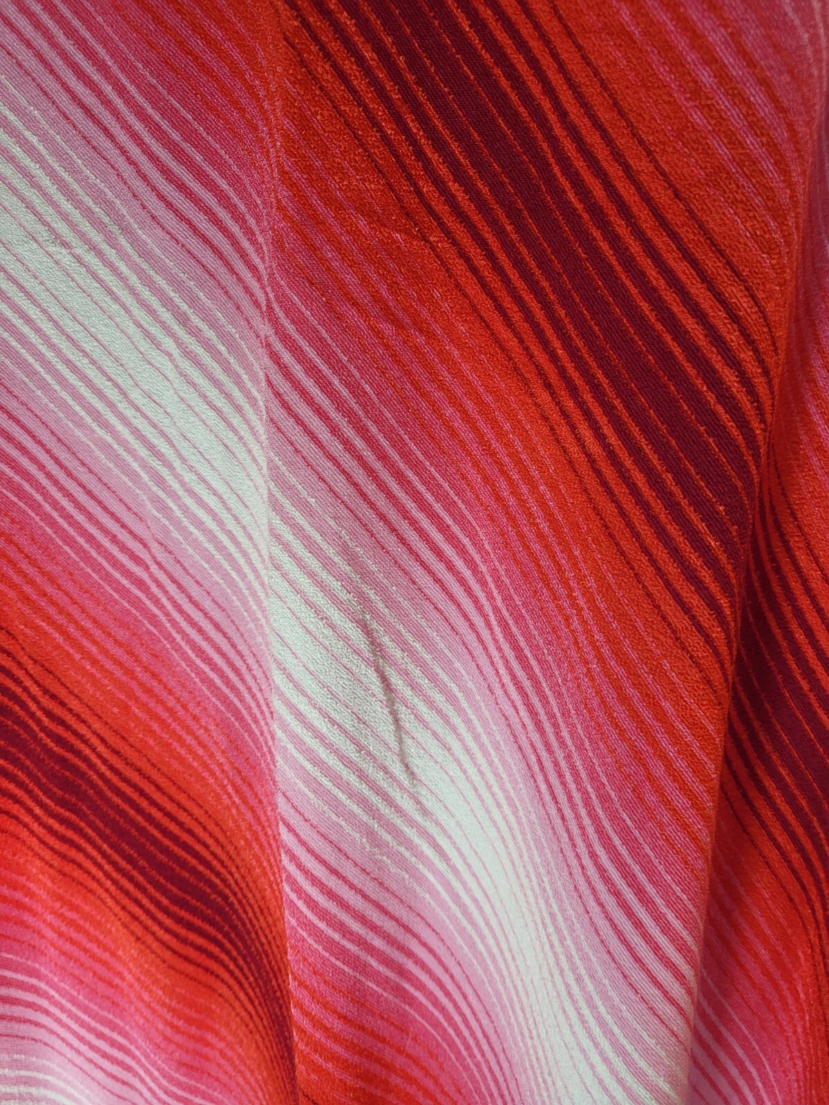 VTG Dutchess Individually Yours Made USA Long Colorful Reds Pinks Hippie Sze S