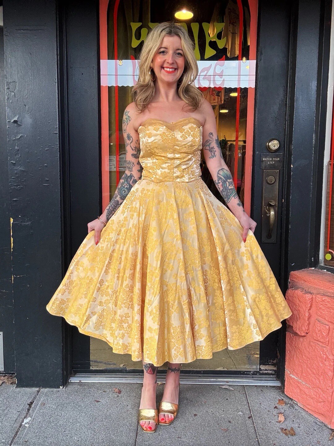 vintage dresses 1950s designer Fred Perlberg party dress