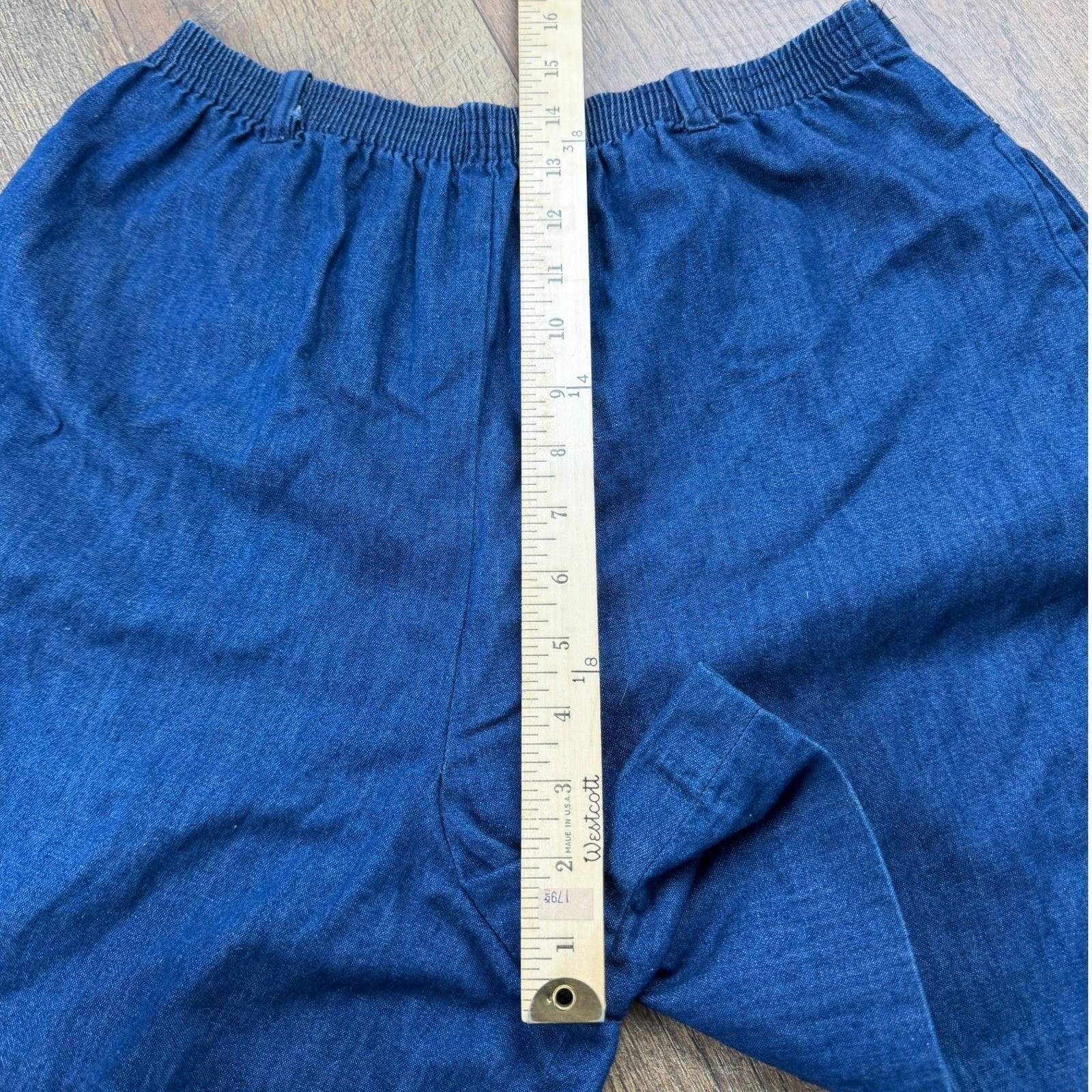 Vintage Prestige of Boston Navy Blue Elastic Waist Shorts Size 8