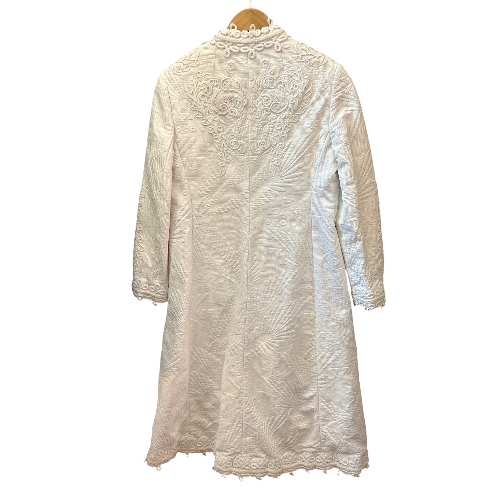 Vintage 1960s White Quilted Trapunto Soutache Long Coat Regencycore Romantic