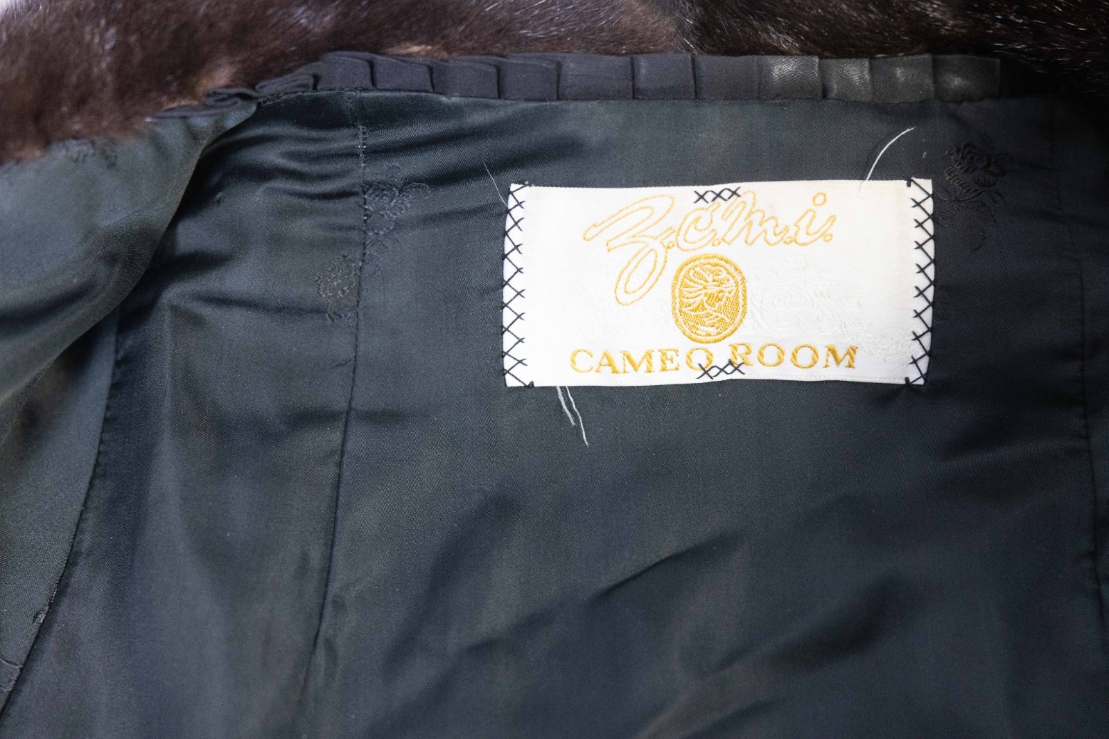 Vintage ZCMI Cameo Room Authentic Dark Brown Mink Fur Coat Jacket M/L