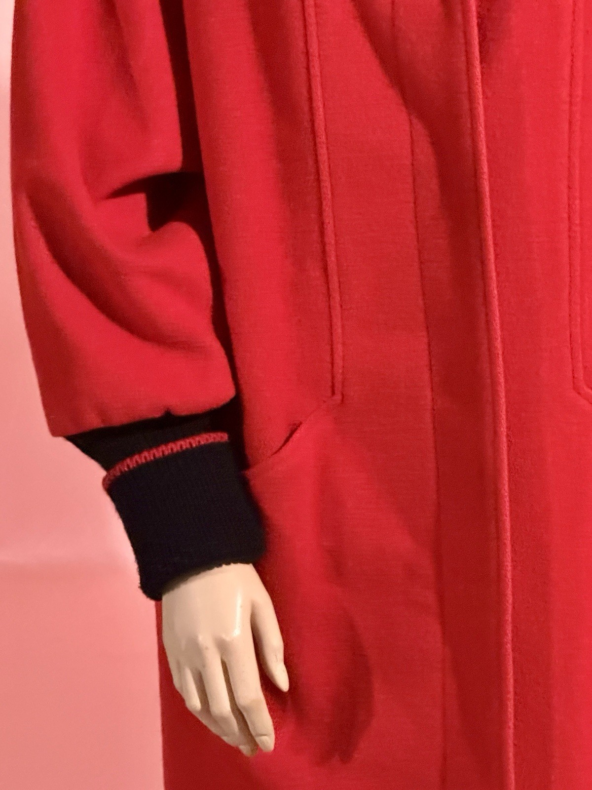 Vtg 80’s Women’s Red Wool Coat Michelle Stuart w/Knitted Collar & Cuffs M/L