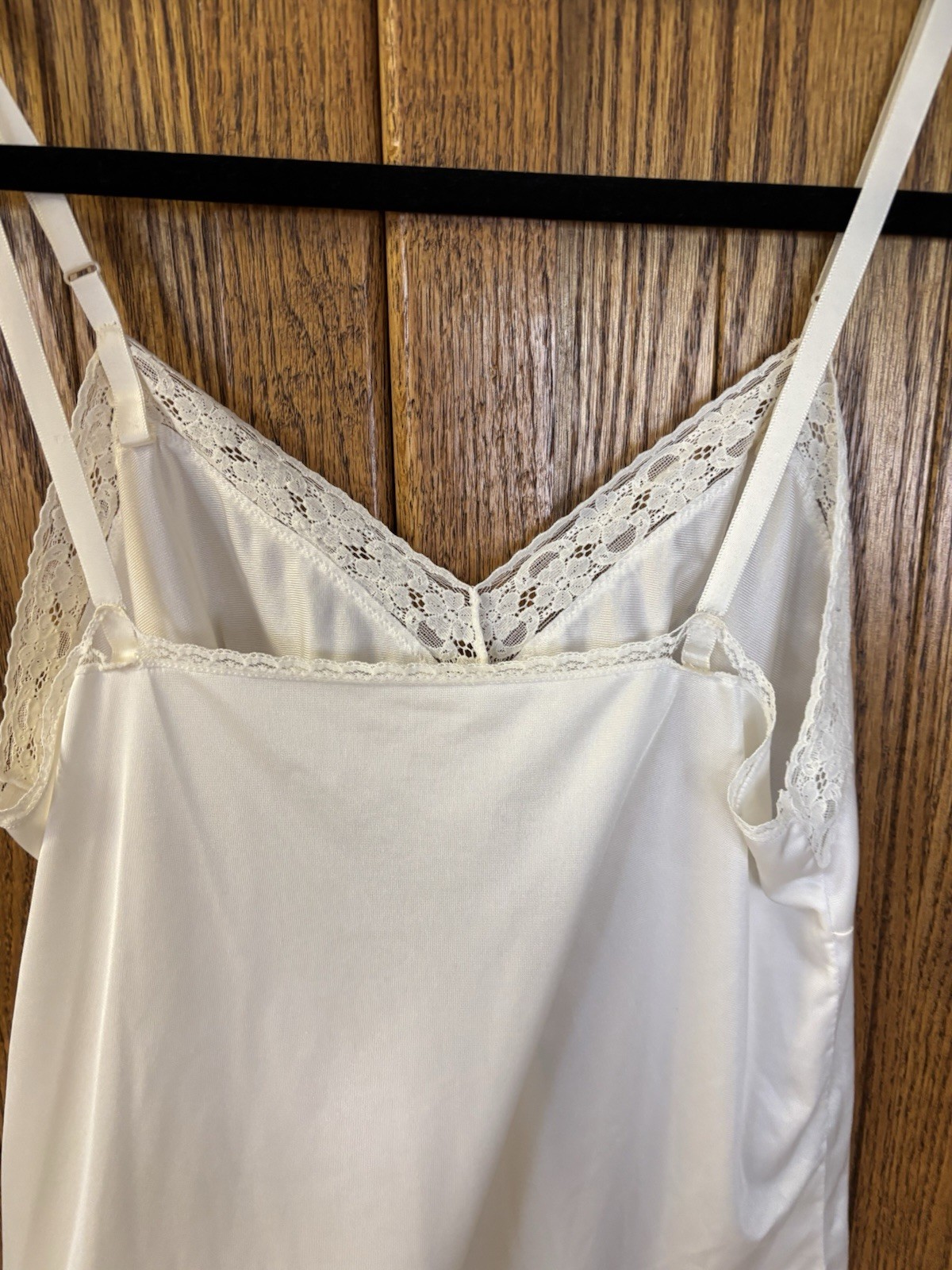 Vintage Vanity Fair Camisole Top Size 36/42 Ivory Lace Trim Nylon Cami 9-27-103