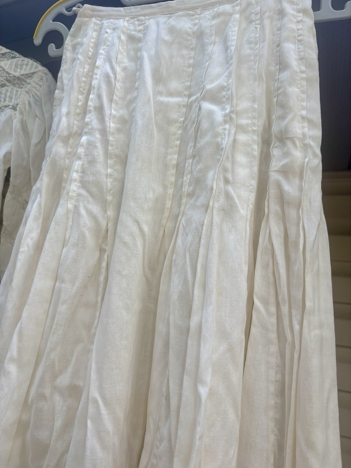 Antique Edwardian Wedding/Lawn/Tea Dress Ivory Cotton Lace Embroidery Small 2pc