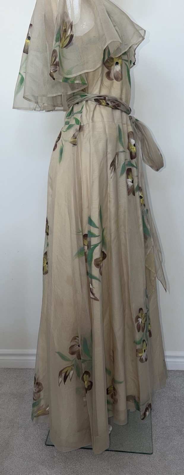 Vintage 1930s Hand Painted Cream Elegant Silk Chiffon Organza Garden Party Gown